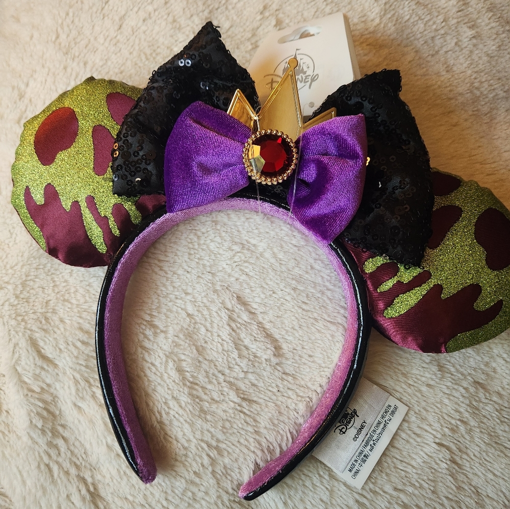 NWT Disney Snow White villian ears